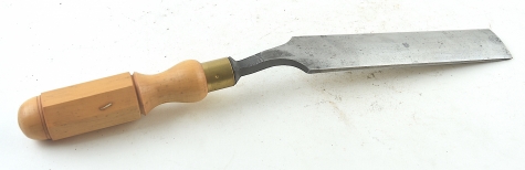 Buck Bros. 1 1/2" crank-neck gouge No. 2 sweep