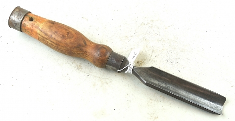 7/8" No. 7 sweep gouge