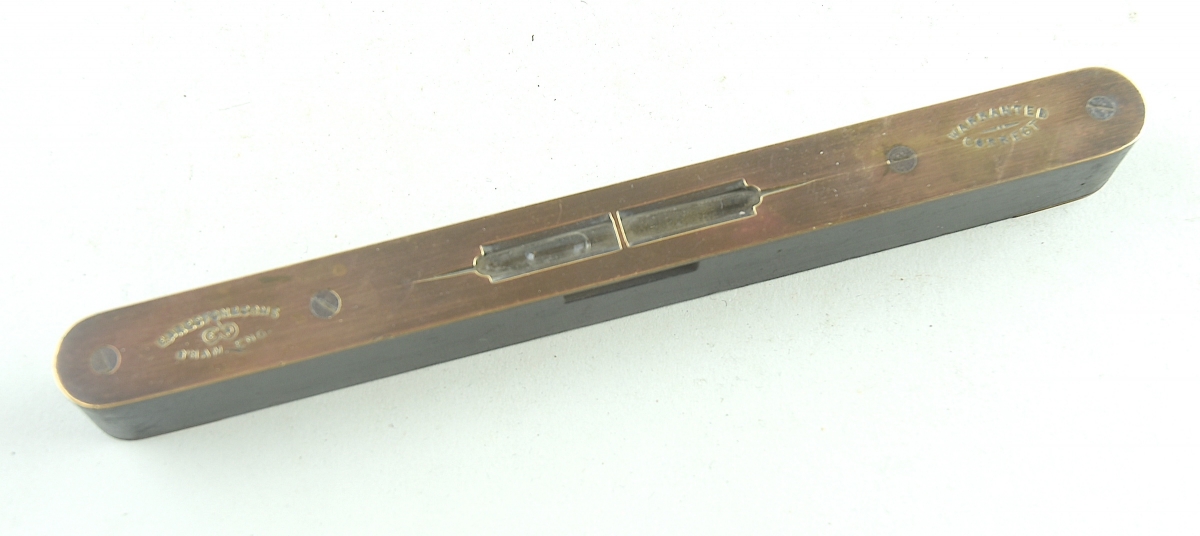 Preston 8" brass and rosewood level