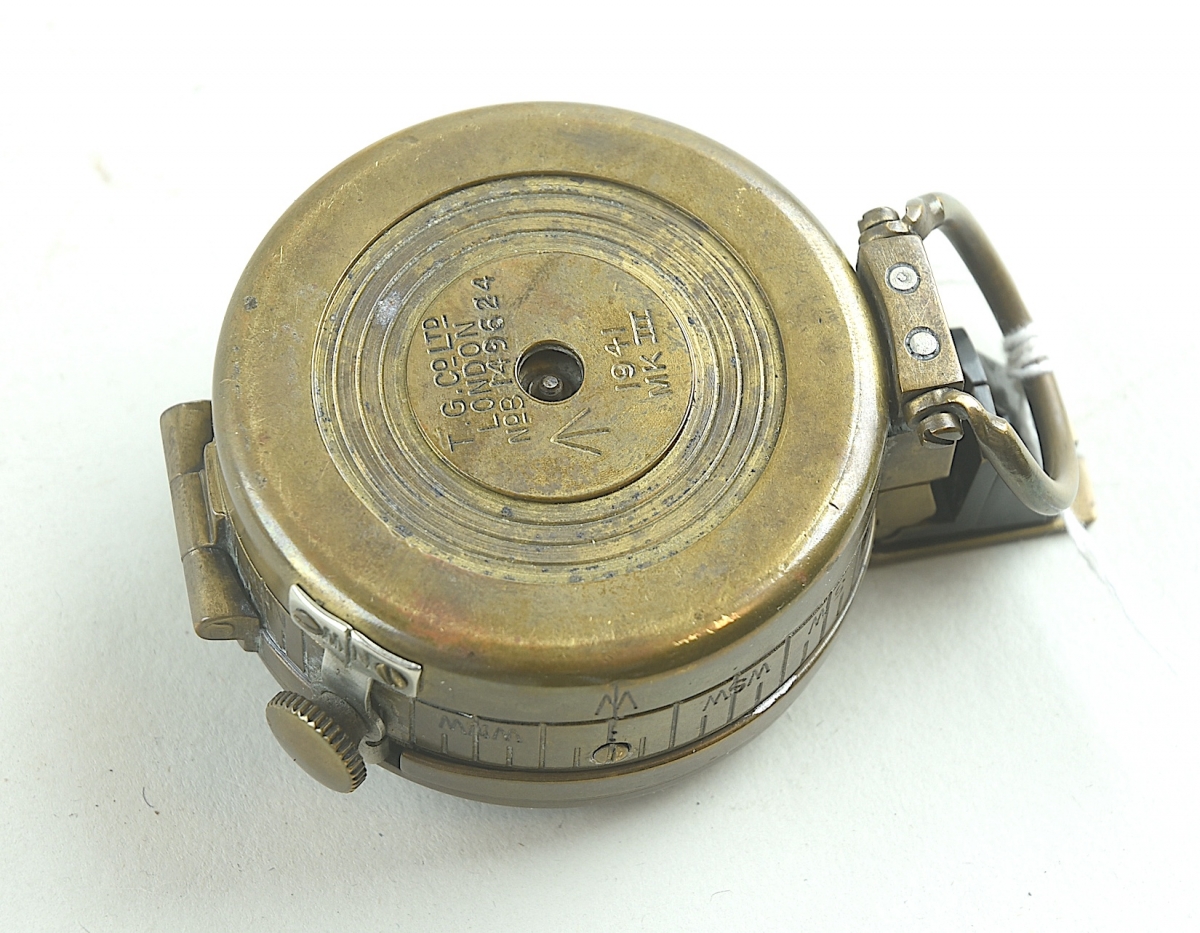 T.G. Co. of London 1941 sighting compass