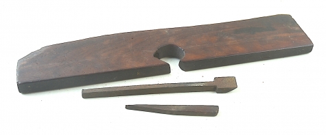 Primitive rabbet plane