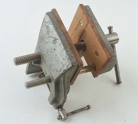 Millers Falls vise No. 1406