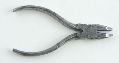 Utica 4" pliers